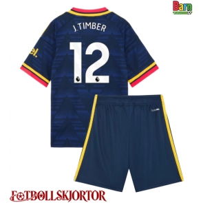 Arsenal Jurrien Timber #12 Borta Kläder Barn 2026-27 Kortärmad (+ Korta byxor)
